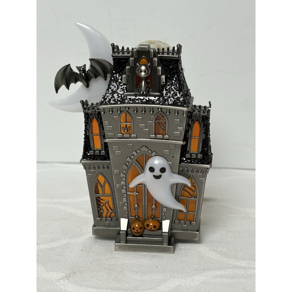 Bath & Body Works Wallflower Plug In Halloween Haunted House Ghost Light Up